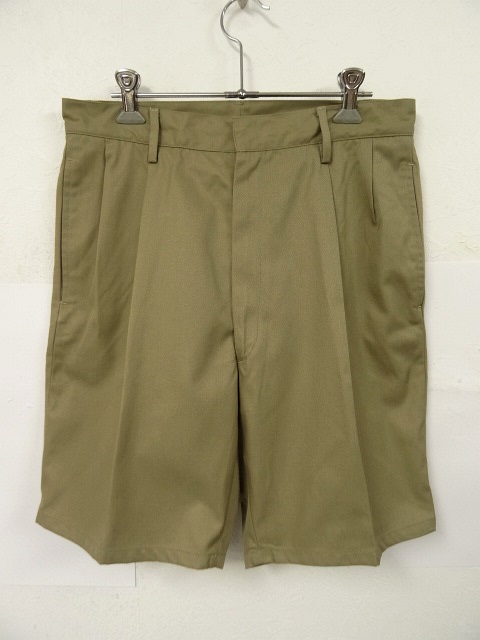 画像: イタリア軍 A.M.I. プリーツ入り チノショーツ (DEADSTOCK) 「Shorts」 入荷しました。