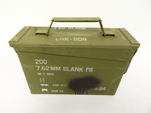画像: アメリカ軍 実物 アンモボックス (USED) 「Furniture」 入荷しました。