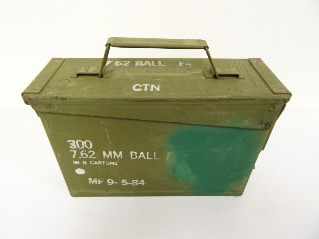 画像: アメリカ軍 実物 アンモボックス (USED) 「Furniture」 入荷しました。