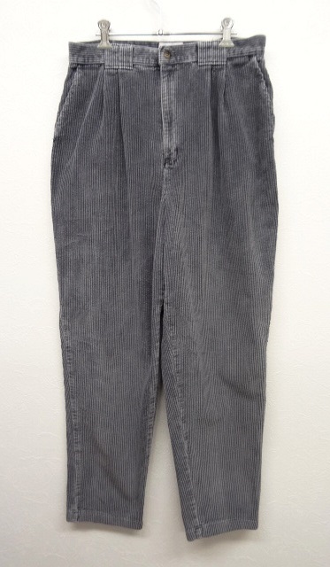 画像: 90'S VAN HEUSEN ツープリーツ 太畝 コーデュロイパンツ (USED) 「Bottoms」 入荷しました。