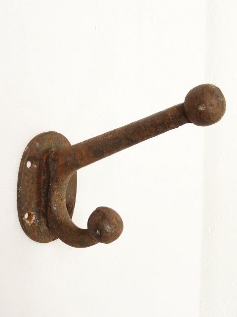 画像: アイアン製 2連 フック ハンガー ブラウン (ANTIQUE) 「Antique Goods」 入荷しました。