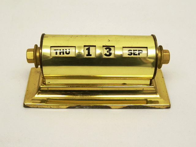 画像: UNKNOWN ブラス製 パーペチュアルカレンダー (ANTIQUE) 「Antique Goods」 入荷しました。