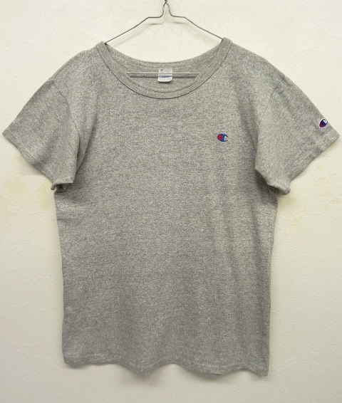 画像: 80'S CHAMPION トリコタグ 無地 ワンポイント刺繍ロゴ Tシャツ USA製 (VINTAGE) 「T-Shirt」 入荷しました。