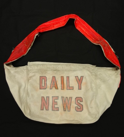 画像: 50'S CHICAGO DAILY NEWS ニュースペーパーバッグ (VINTAGE) 「Bag」 入荷しました。