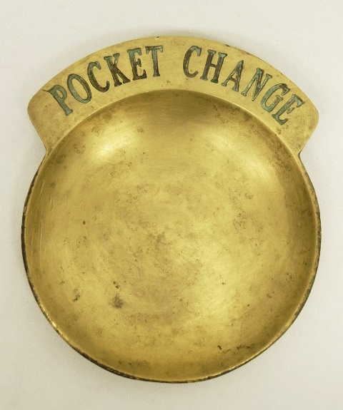 画像: ブラス製 POCKET CHANGE マネートレイ 小物入れ (ANTIQUE) 「Antique Goods」 入荷しました。