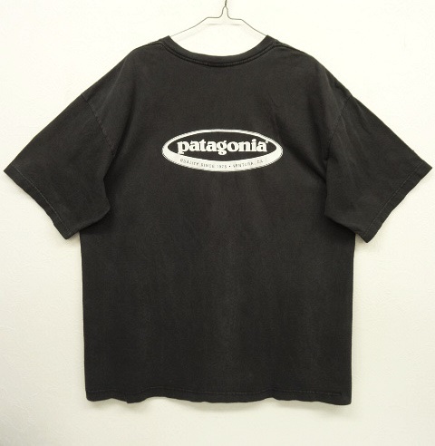 画像: 90'S PATAGONIA 雪無し 黒タグ オーバルロゴ Tシャツ ブラック USA製 (VINTAGE) 「T-Shirt」 入荷しました。