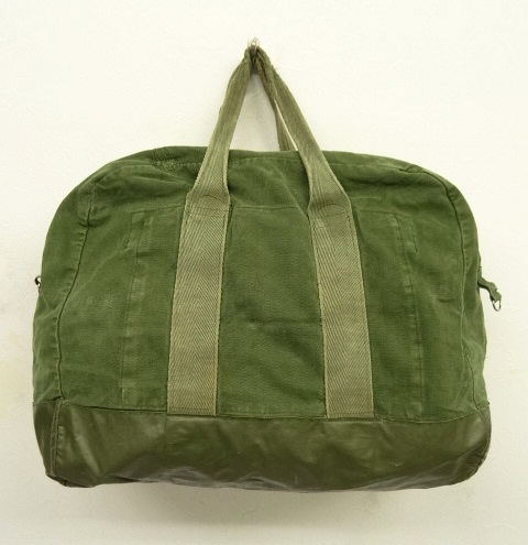 画像: スウェーデン軍 トラベルバッグ (VINTAGE) 「Bag」 入荷しました。
