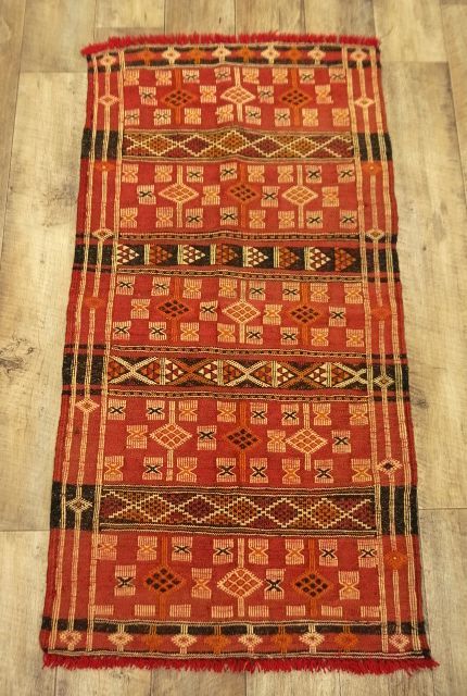 画像: ハンドウーブン ウール キリム ラグ 132cm x 69cm (ANTIQUE) 「Antique Goods」 入荷しました。