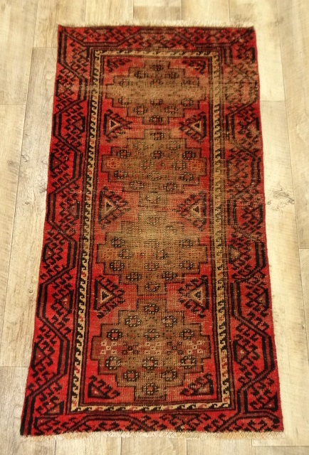 画像: オールド トライバルラグ 125cm x 66cm (ANTIQUE) 「Antique Goods」 入荷しました。