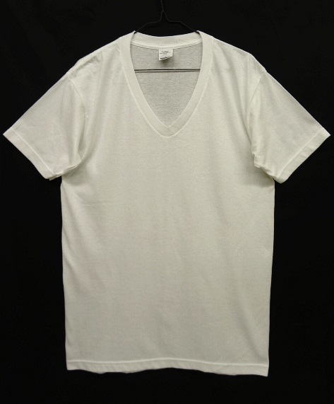 画像: アメリカ軍 コットン100% Vネック 半袖 TシャツUSA製 (DEADSTOCK) 「T-Shirt」 入荷しました。