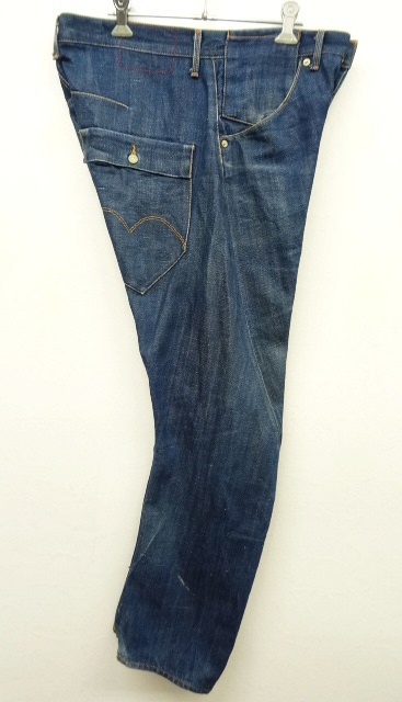 画像: LEVIS RED "1st STANDARD" ヘンプ混 立体裁断デニム 2000年 スペイン製 (USED) 「Bottoms」 入荷しました。