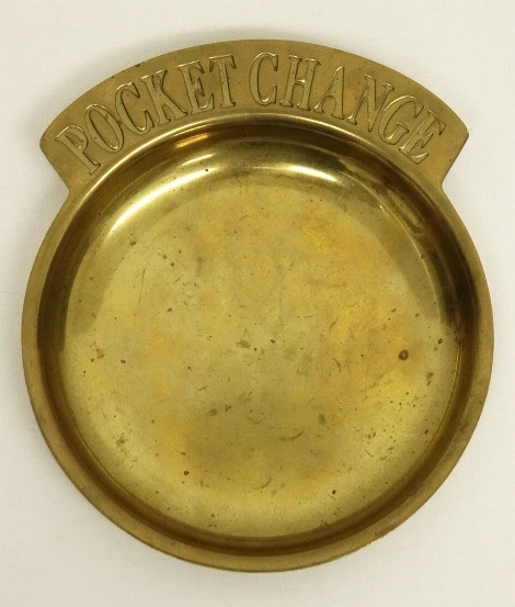 画像: ブラス製 POCKET CHANGE マネートレイ 小物入れ (ANTIQUE) 「Antique Goods」 入荷しました。