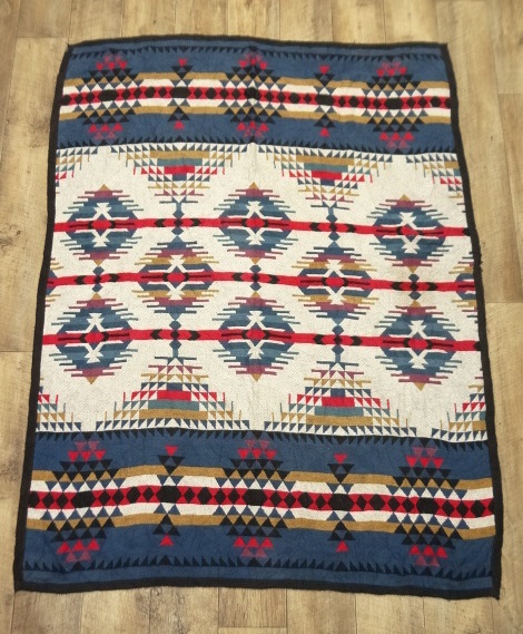 画像: 1点物 コットン ラグ ネイティブ柄 157cm x 124cm USA製 (VINTAGE) 「Antique Goods」 入荷しました。