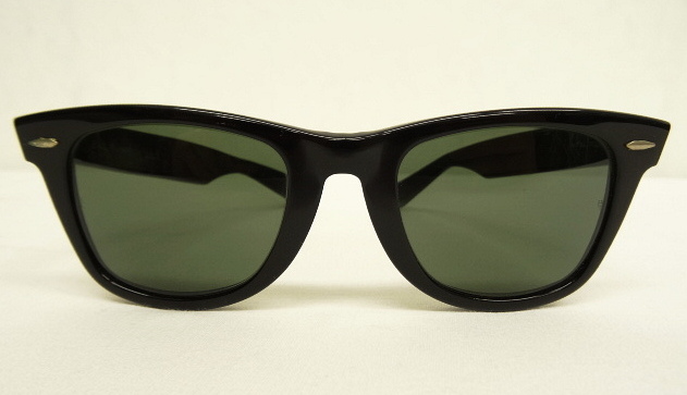 画像: 80'S B&L ボシュロム製 RAY-BAN "WAYFARER" サングラス ブラック USA製 (VINTAGE) 「Accessorie」 入荷しました。