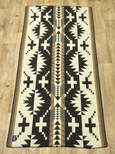 画像: PENDLETON ウールラグ ネイティブ柄 177cm x 94cm USA製 (USED) 「Antique Goods」 入荷しました。