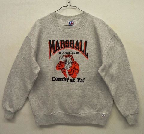 画像: 90'S RUSSELL ATHLETIC 前Vガゼット付き 両面プリント クルーネック スウェットシャツ USA製 (VINTAGE) 「Sweat Shirt」 入荷しました。