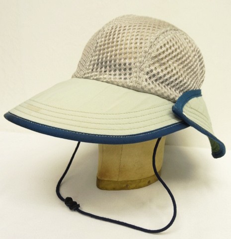 画像: 90'S PATAGONIA ネックガード付き ナイロン メッシュキャップ ライトブルー USA製 (VINTAGE) 「Cap」入荷しました。