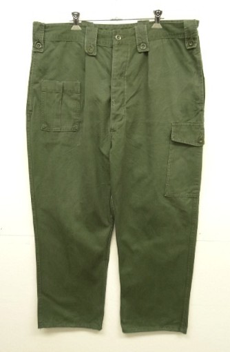 画像: 80'S ベルギー軍 "左右非対称ポケット" プリーツ入り カーゴパンツ ミリタリーグリーン M8G (VINTAGE) 「Bottoms」入荷しました。