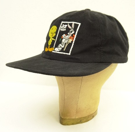 画像: LOONEY TUNES 6パネル ベースボールキャップ ブラック USA製 (USED) 「Cap」入荷しました。