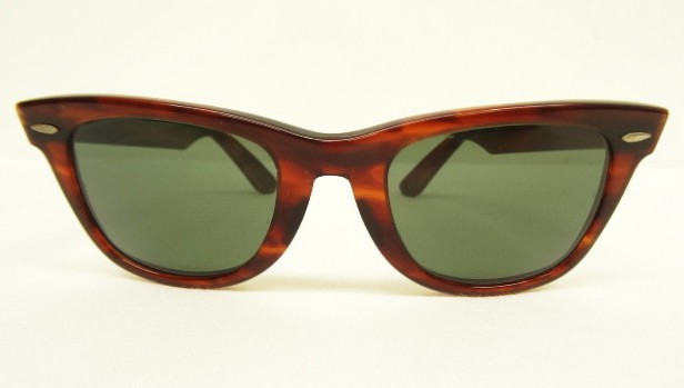画像: 80'S B&L ボシュロム製 RAY-BAN "WAYFARER" サングラス べっ甲ブラウン USA製 (VINTAGE) 「Accessorie」入荷しました。