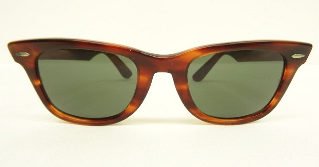 画像: 80'S B&L ボシュロム製 RAY-BAN "WAYFARER" サングラス べっ甲ブラウン USA製 (VINTAGE) 「Accessorie」入荷しました。