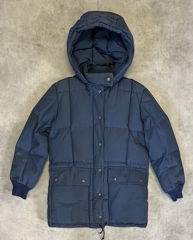画像: 80'S EDDIE BAUER "KARAKORAM" 黒タグ フード付き ダウンジャケット ネイビー (VINTAGE) 「Jacket」入荷しました。