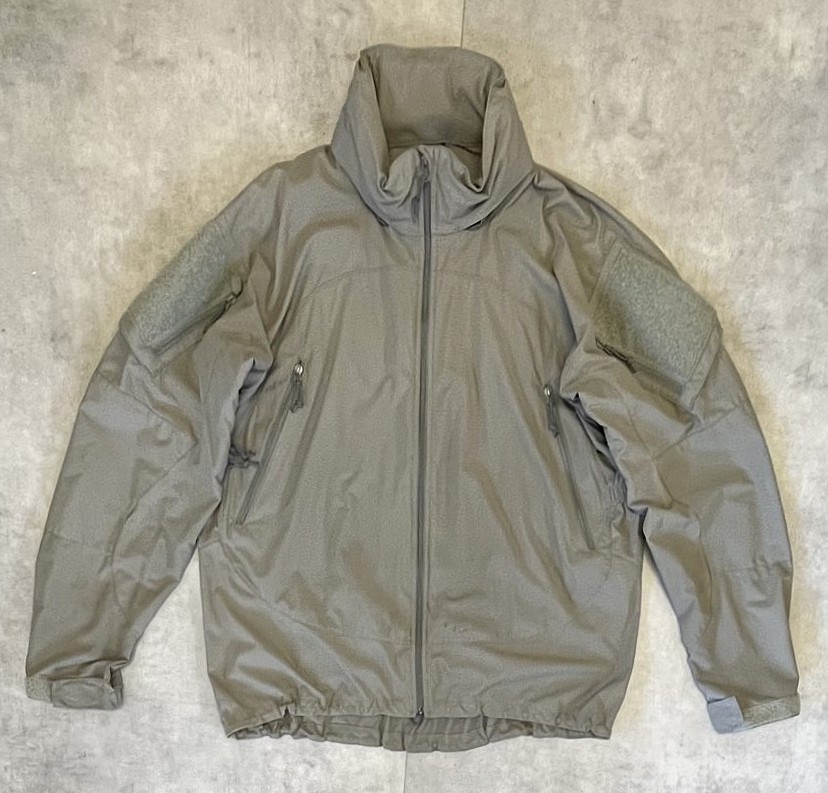 画像: アメリカ軍 PCU PATAGONIA GENII LEVEL5 ソフトシェルジャケット アルファグリーン (USED) 「Jacket」入荷しました。