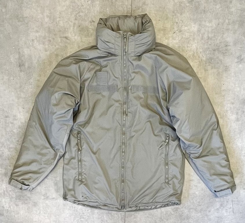 画像: アメリカ軍 US ARMY ECWCS GENIII LEVEL7 プリマロフトパーカー アーバングレー M-R (VINTAGE) 「Jacket」入荷しました。