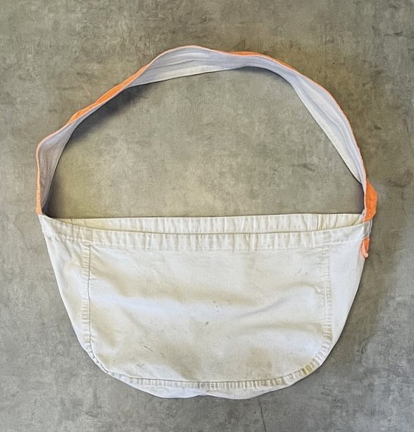 画像: 70'S UNKNOWN プリント無し ニュースペーパーバッグ ホワイト/オレンジ (VINTAGE) 「Bag」入荷しました。