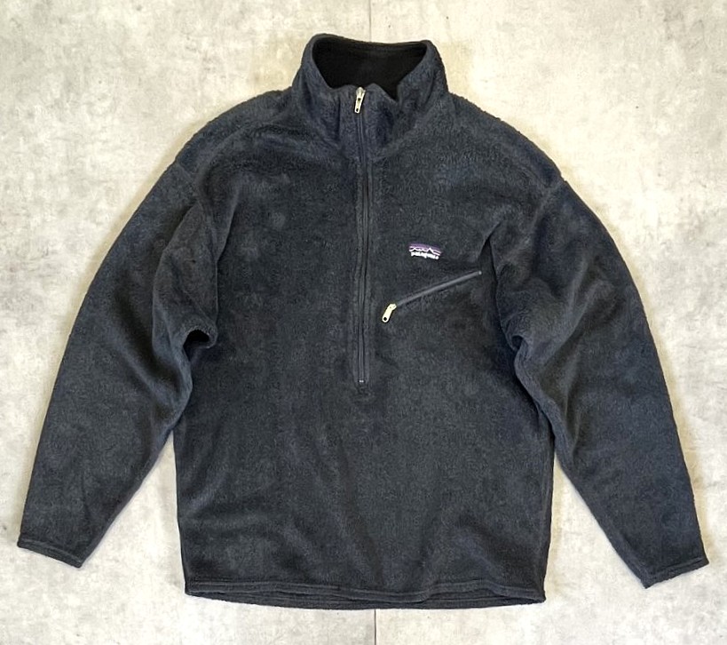 画像: 02'S PATAGONIA 刺繍ロゴ R2 レギュレーター ハーフジップ フリース チャコール USA製 (VINTAGE) 「Jacket」入荷しました。