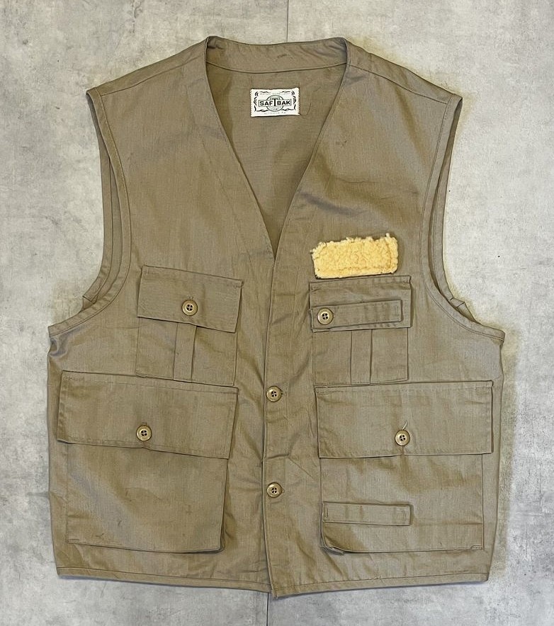 画像: 70'S SAFTBAK フィッシングベスト タン (VINTAGE) 「No Sleeve」入荷しました。