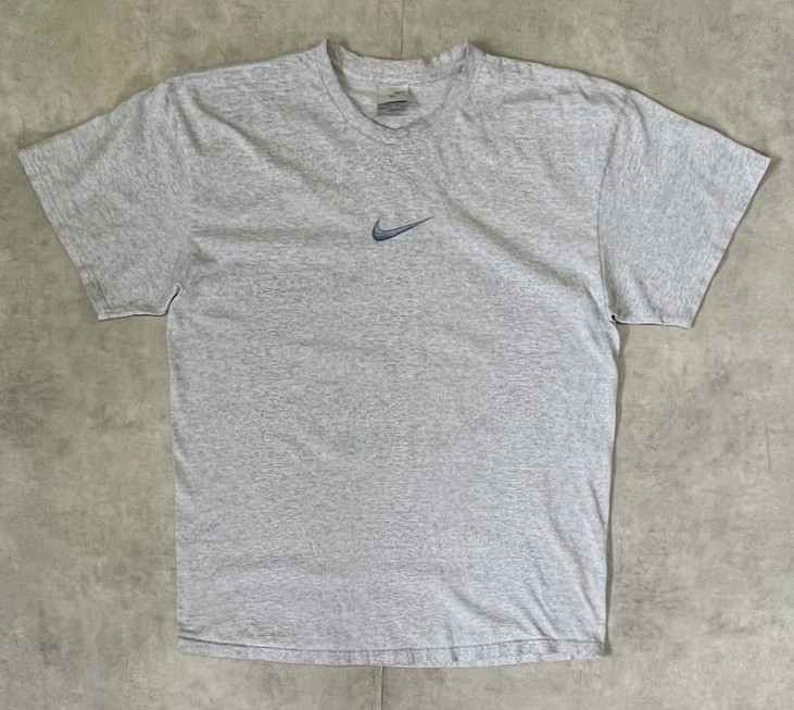 画像: 00'S NIKE センターロゴ 半袖 Tシャツ グレー (VINTAGE) 「T-Shirt」入荷しました。