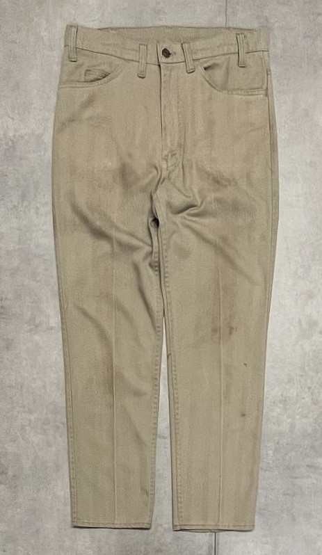 画像: 70'S LEVIS "STA-PREST" BIG E ボタン裏9 スタプレストパンツ ベージュ SCOVILLジップ USA製 (VINTAGE)「Bottoms」入荷しました。