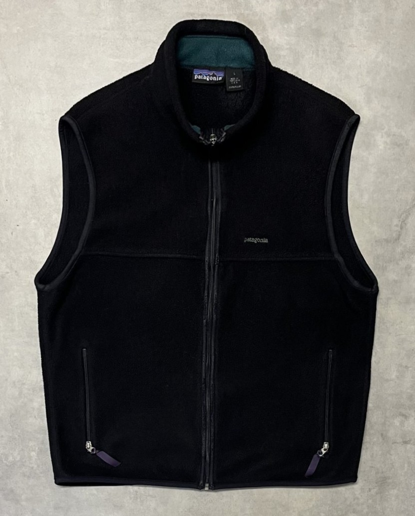 画像: 90'S PATAGONIA フルジップ フリースベスト ブラック USA製 (VINTAGE)「No Sleeve」入荷しました。