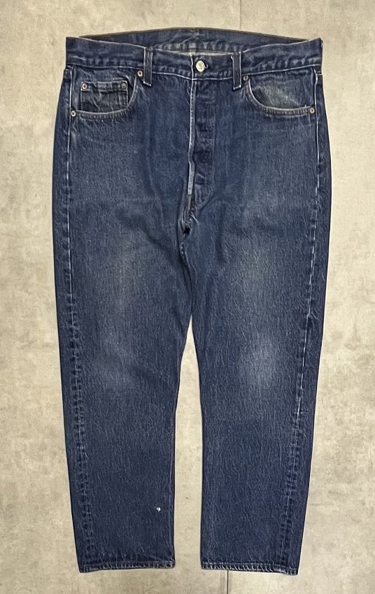 画像: 80'S LEVIS 501 デニム インディゴ W38L30 USA製 (VINTAGE)「Bottoms」入荷しました。