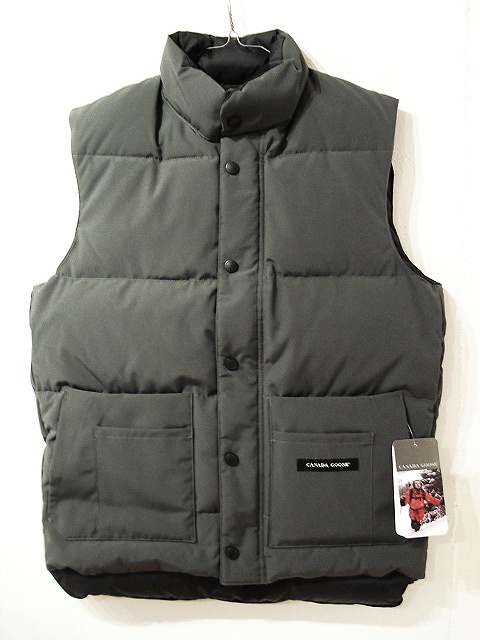 画像: Canada Goose 「no sleeve」 入荷しました。