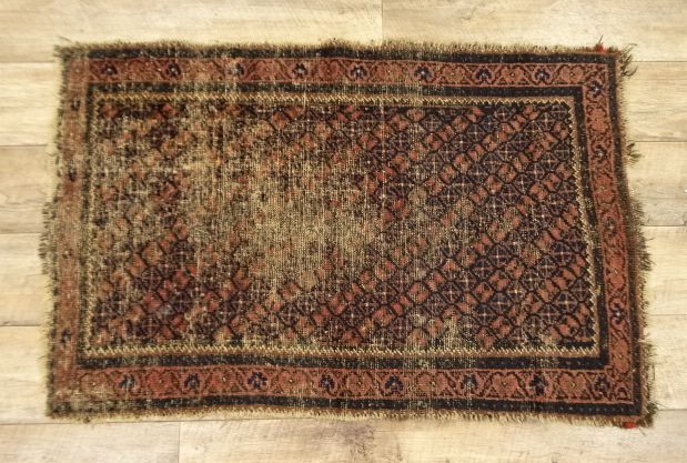 画像: OLD HAND WOVEN TRIBAL RUG [ANTIQUE]