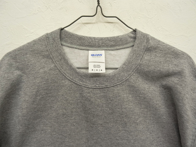 画像: GILDAN クルーネック スウェットシャツ GREY (NEW)