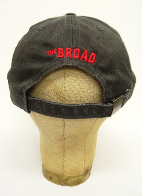 画像: 日本未発売 THE BROAD 現代美術館 オフィシャル キャップ (NEW)