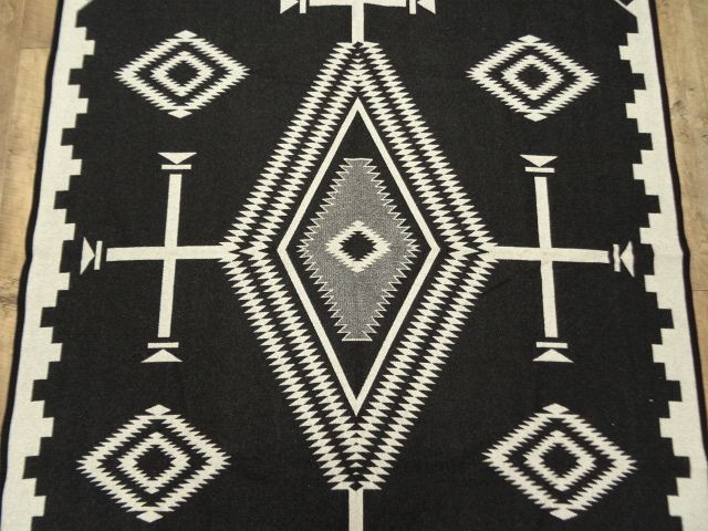 画像: PENDLETON ウールブランケット ラージサイズ 203cm x 164cm (VINTAGE) 