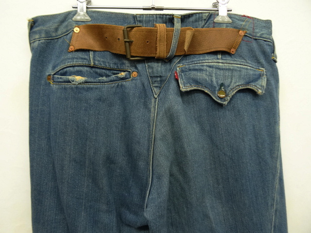 画像: LEVIS RED "WARPED COMFORT" 立体裁断デニム 2002年 イタリア製 (USED)