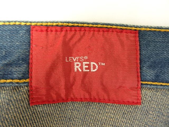 画像: LEVIS RED "WARPED SLIM" 立体裁断デニム 2002年 イタリア製 (USED)