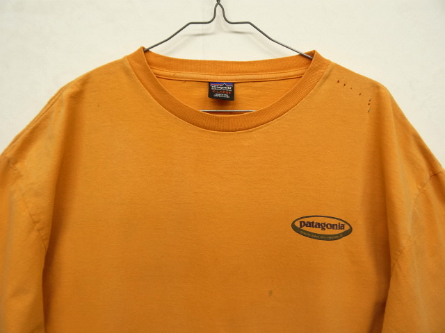 画像: 90'S PATAGONIA 黒タグ バックプリント オーバルロゴ 長袖Tシャツ USA製 (VINTAGE)