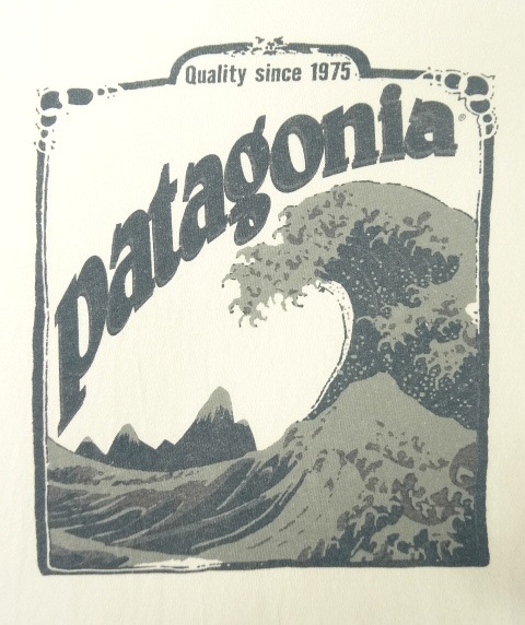 画像: 90'S PATAGONIA 北斎波プリント BENEFICIAL T'S 半袖Tシャツ USA製 (VINTAGE)