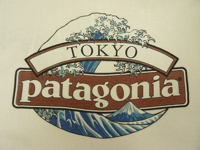 画像: 90'S PATAGONIA 黒タグ TOKYOストア限定 北斎波プリント 半袖Tシャツ USA製 (VINTAGE)