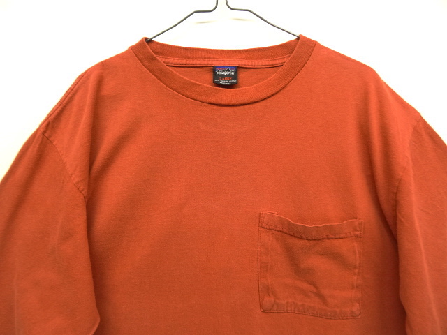 画像: 90'S PATAGONIA 黒タグ オーバルロゴ刺繍 長袖 ポケット付きTシャツ オレンジ USA製 (VINTAGE)