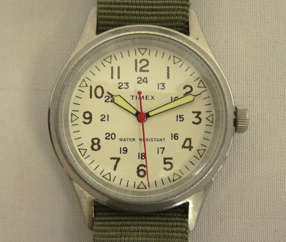 画像: J.CREW x TIMEX フィールドウォッチ ミリタリーグリーン 箱付き (DEADSTOCK)