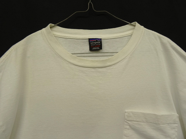 画像: 90'S PATAGONIA 黒タグ オーバルロゴ刺繍 長袖 ポケット付きTシャツ ホワイト USA製 (VINTAGE)