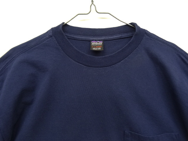画像: 90'S PATAGONIA 黒タグ オーバルロゴ刺繍 長袖 ポケット付きTシャツ ネイビー トルコ製 (VINTAGE)