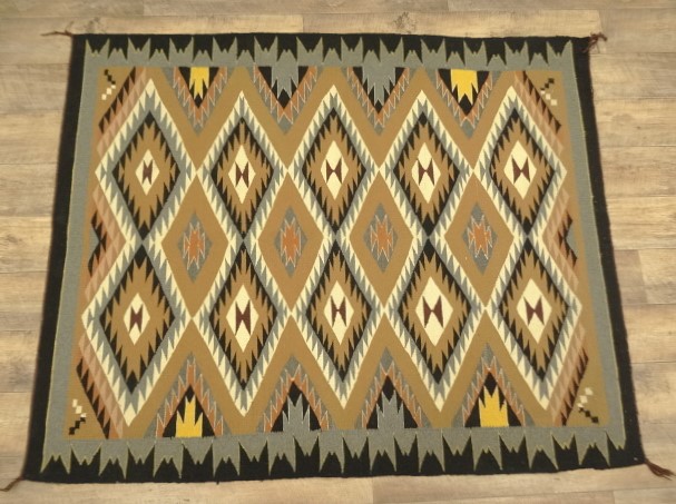 画像: オールド ウール ナバホラグ 166cm x 134cm (ANTIQUE)